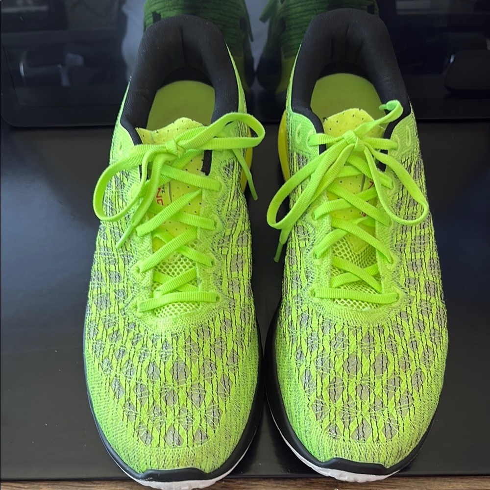 UA Flow Velociti Wind